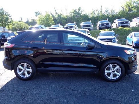 Used 2024 Ford Edge SE AWD/4WD image 9
