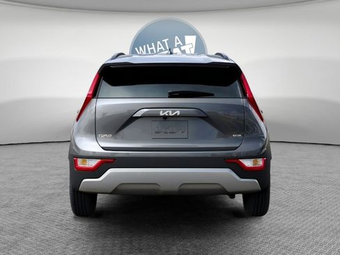 New 2026 Kia Niro LX FWD image 5