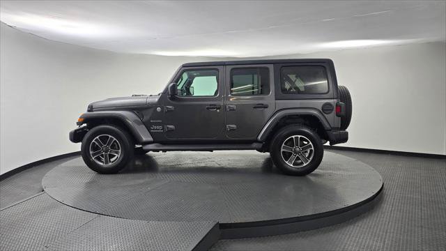 Used 2023 Jeep Wrangler Unlimited Sahara AWD/4WD image 3
