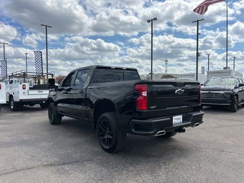 Used 2025 Chevrolet Silverado 1500 LT Trail Boss w/ LPO, Utility Wall Package image 5