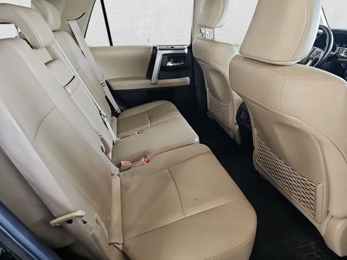 Used 2016 Toyota 4Runner Limited image 11