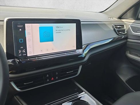 New 2026 Volkswagen Atlas Cross Sport SEL Premium R-Line image 12