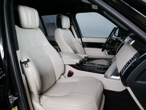 Used 2019 Land Rover Range Rover HSE AWD/4WD image 3