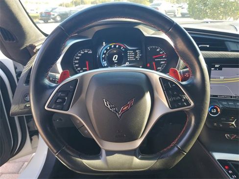 Used 2019 Chevrolet Corvette Stingray Coupe image 21