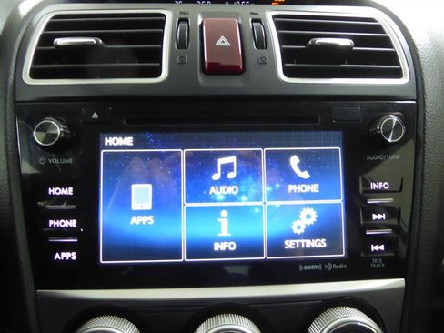 Used 2015 Subaru Crosstrek 2.0i Premium image 15