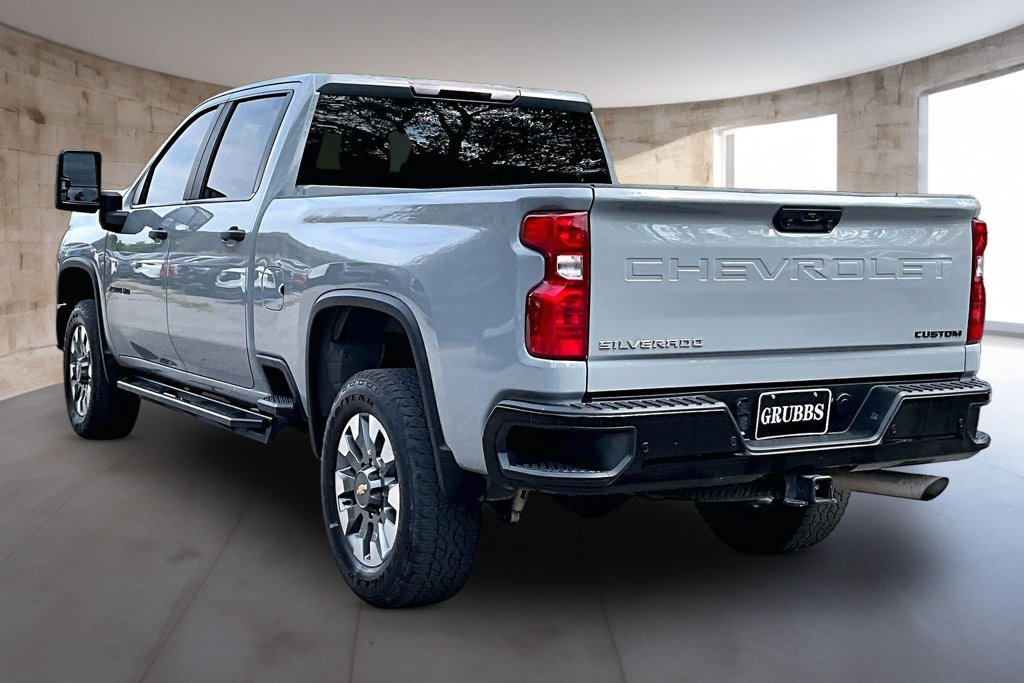 Used 2024 Chevrolet Silverado 2500 Custom w/ Custom Value Package AWD/4WD image 14