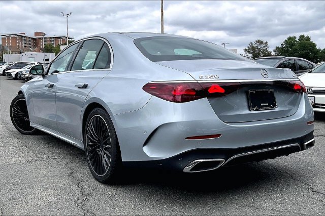 Certified 2024 Mercedes-Benz E 350 4MATIC Sedan image 3