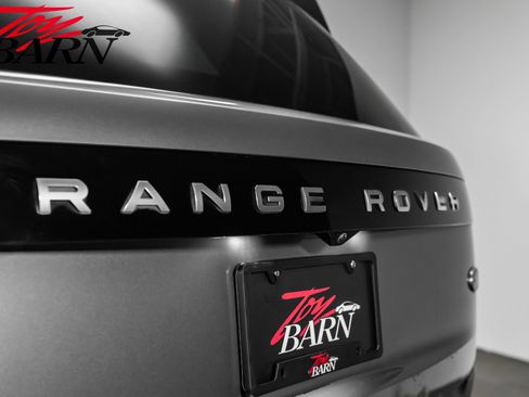 Used 2023 Land Rover Range Rover SE image 14