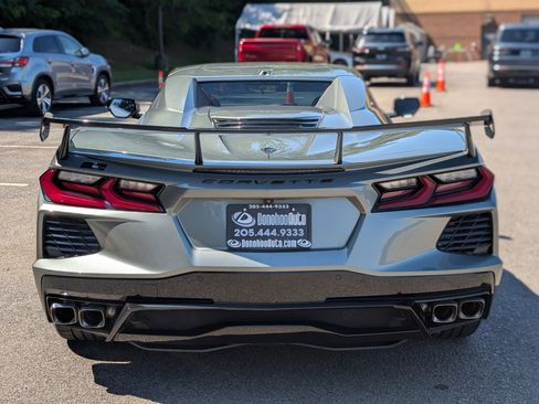 Used 2022 Chevrolet Corvette Stingray Convertible w/ Z51 Performance Package RWD image 8