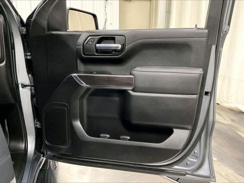 Used 2021 Chevrolet Silverado 1500 LTZ w/ Z71 Off-Road Package AWD/4WD image 24
