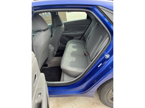 Certified 2023 Hyundai Elantra SEL FWD image 10