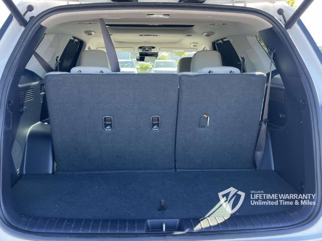 Used 2024 Hyundai Palisade Limited FWD image 26