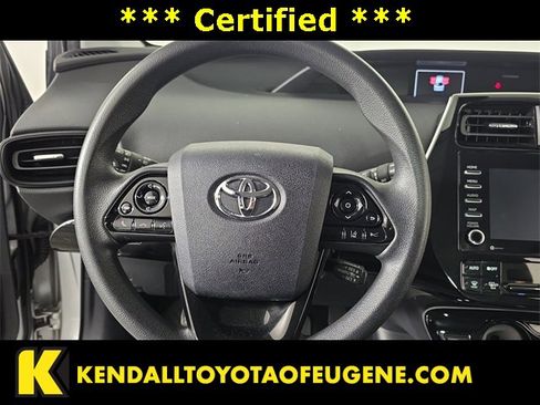 Certified 2022 Toyota Prius LE image 10