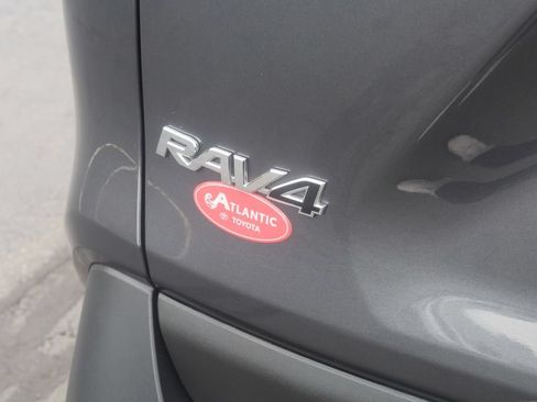 Certified 2025 Toyota RAV4 LE AWD/4WD image 17