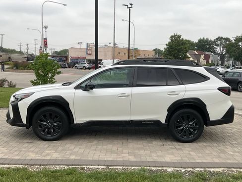 Used 2024 Subaru Outback Onyx Edition AWD/4WD image 6