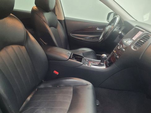 Used 2017 INFINITI QX50 2WD w/ Premium Package image 21