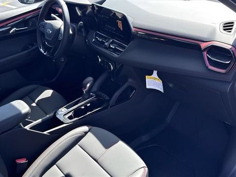 New 2026 Chevrolet TrailBlazer RS w/ Convenience Package AWD/4WD image 18