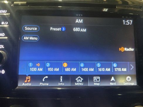 Used 2016 Nissan Murano SV w/ Premium Package AWD/4WD image 25