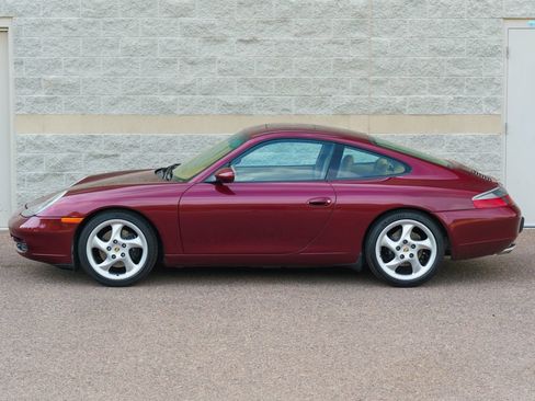 Used 2000 Porsche 911 Carrera image 25