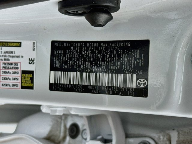 Used 2025 Toyota Corolla LE FWD image 36