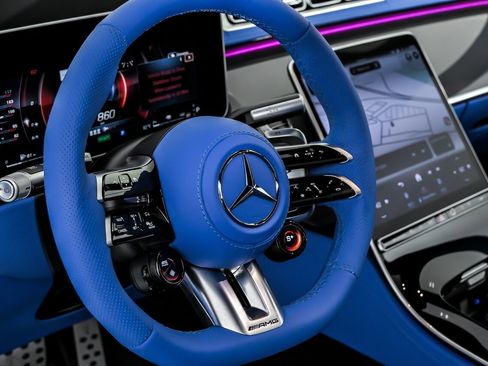 Used 2024 Mercedes-Benz S 63 AMG S image 33