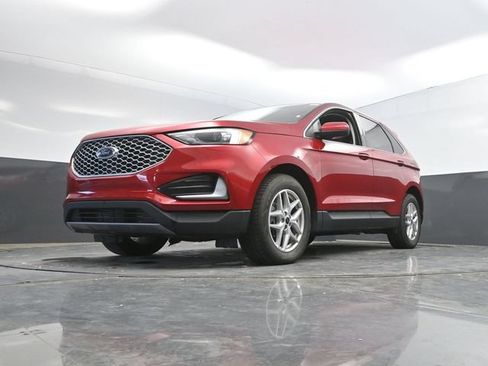 Used 2024 Ford Edge SEL AWD/4WD image 46