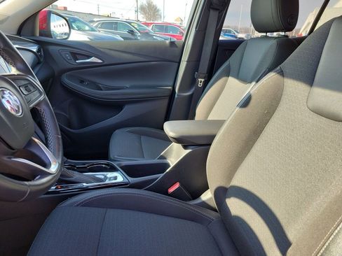 Used 2021 Buick Encore GX Select w/ Sport Touring Package image 18