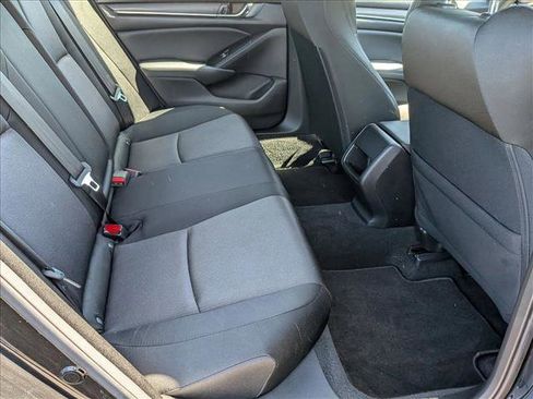 Used 2021 Honda Accord LX image 17