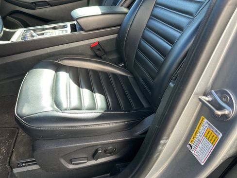 Certified 2024 Ford Edge SEL image 12