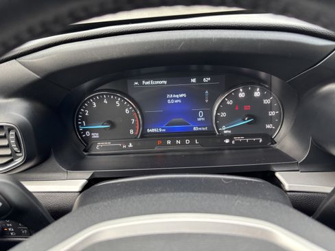Used 2022 Ford Explorer XLT AWD/4WD image 18