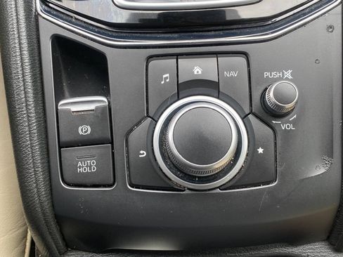 Used 2019 MAZDA CX-5 Touring FWD image 29