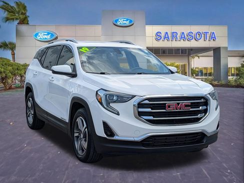 Used 2019 GMC Terrain SLT FWD image 1