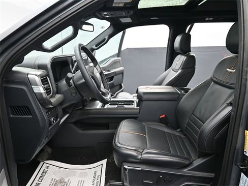 Used 2024 Ford F350 Platinum image 13