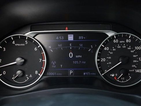 Certified 2024 Nissan Altima 2.5 SV w/ SV Premium Package image 11