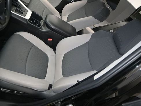 Used 2024 Toyota RAV4 XLE w/ Convenience Package FWD image 12