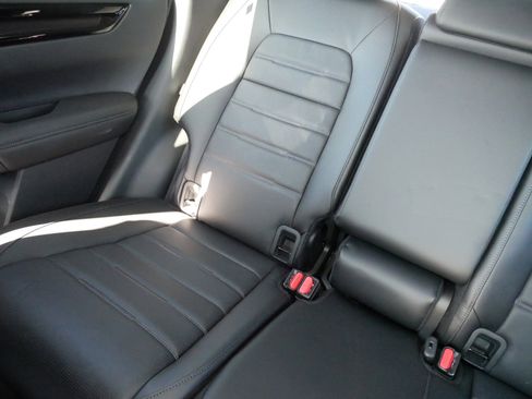 Used 2025 Honda CR-V EX-L image 12