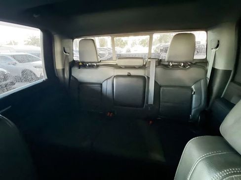 Used 2022 GMC Sierra 3500 Denali w/ Denali Ultimate Package image 26