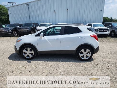 Used 2016 Buick Encore FWD image 3