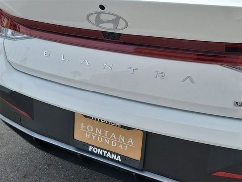 New 2026 Hyundai Elantra Blue image 20