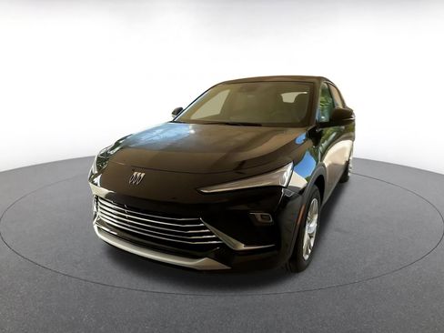 Used 2025 Buick Envista Preferred image 9