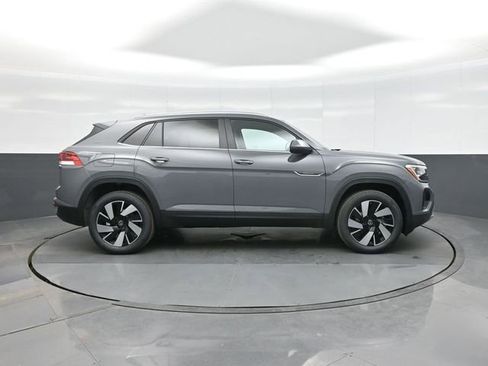 New 2026 Volkswagen Atlas Cross Sport SE AWD/4WD image 8