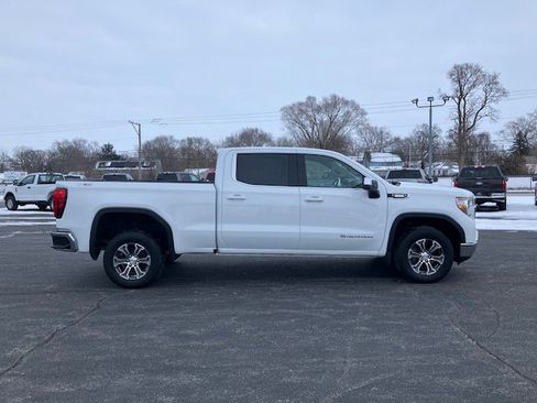 Used 2021 GMC Sierra 1500 SLE image 6