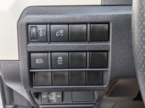 Used 2024 Toyota Tacoma TRD Off-Road image 24