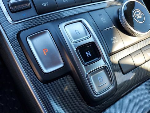 Certified 2023 Hyundai Santa Fe SEL w/ Winter Weather Package image 32