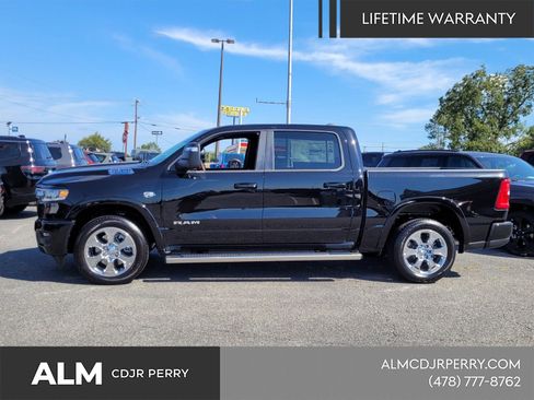 New 2026 RAM 1500 Big Horn AWD/4WD image 3