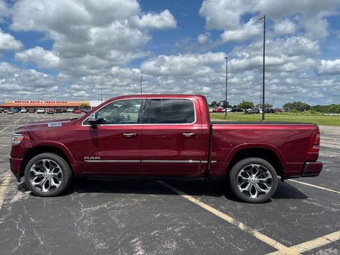 Used 2022 RAM 1500 Limited w/ Body-Colour Bumper Group AWD/4WD image 8