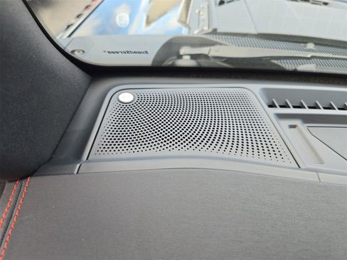 New 2025 Ford Bronco Raptor image 13