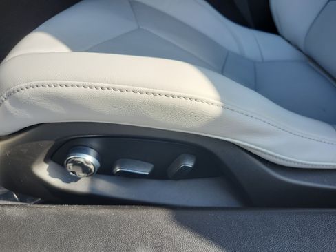 Used 2025 Chevrolet Corvette Stingray Preferred Cpe w/ 2LT image 16