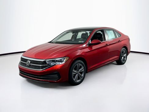 Used 2023 Volkswagen Jetta SE image 1