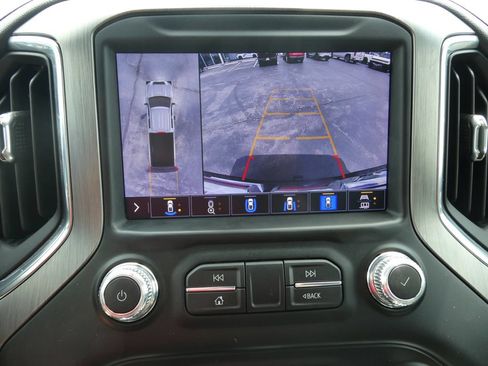 Used 2022 GMC Sierra 3500 Denali w/ Denali Black Diamond Edition AWD/4WD image 35